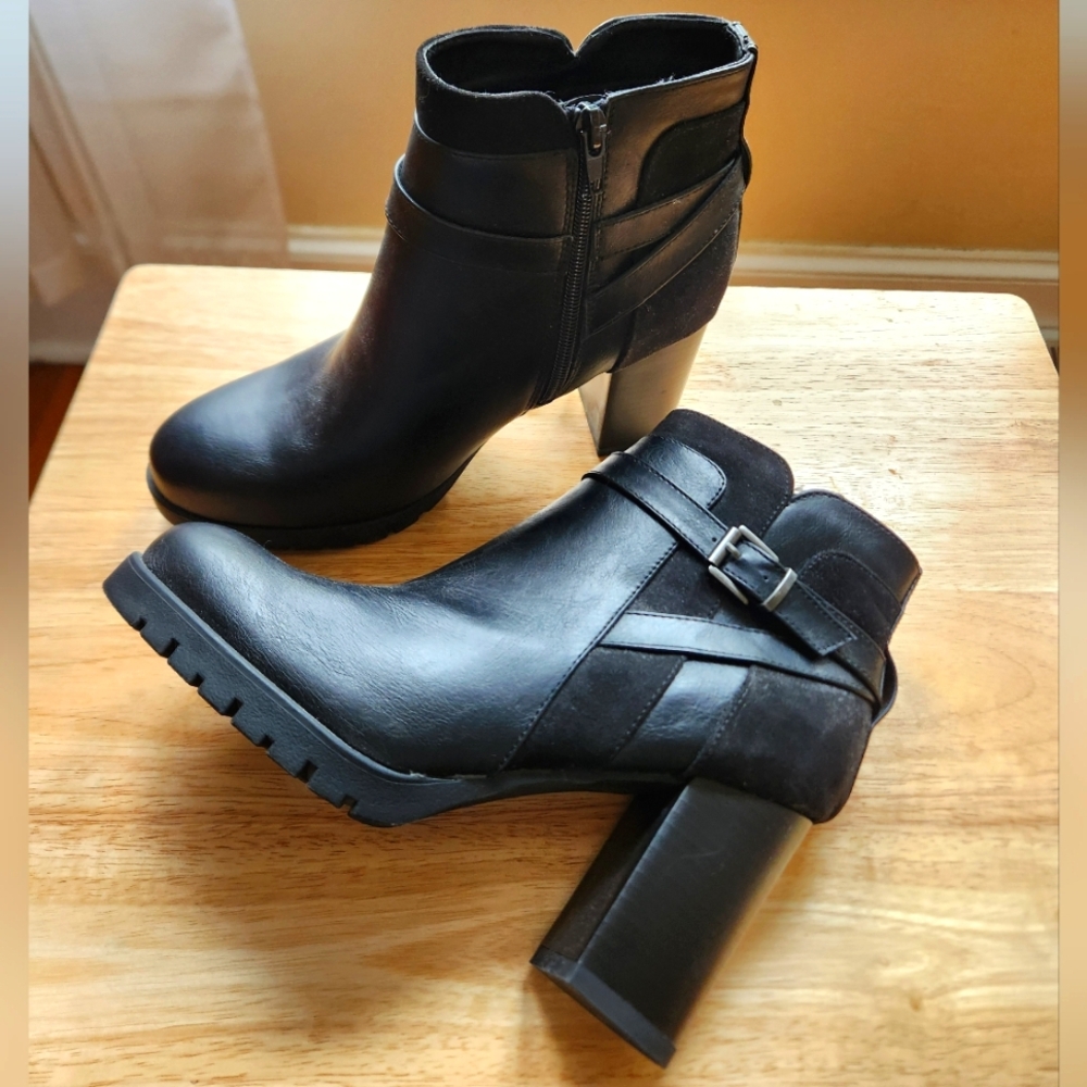 Black Leather Heel Boots Size 8
